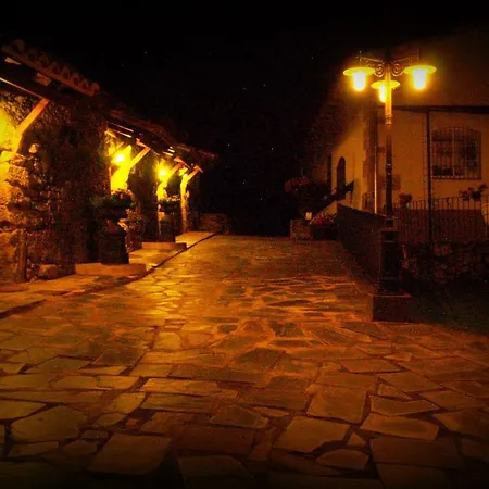 Country house Almazara De San Pedro Eljas